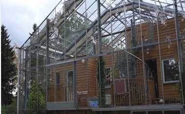 Khám phá ngôi nhà bọc kính độc đáo tại Thụy Điển